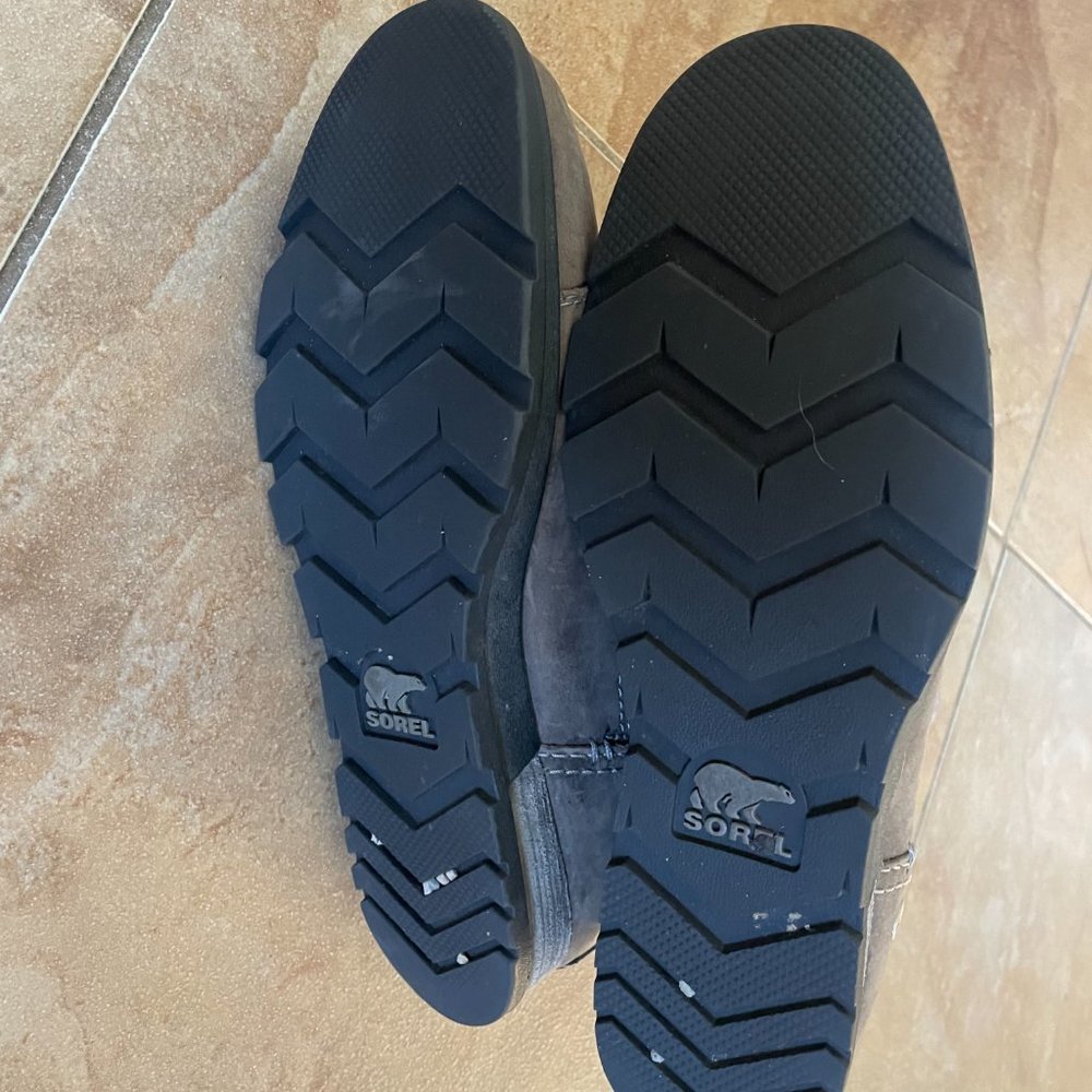 Sorel Major Pull-On Perforated Boots - Picture 5 of 6